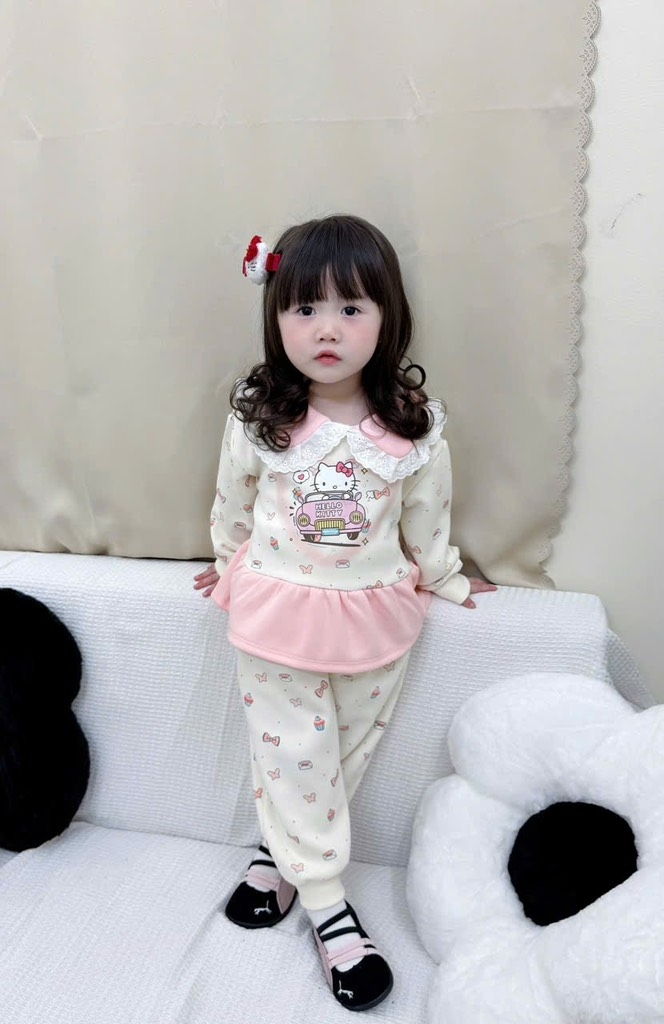 BỘ NỈ 2 DA HELLOKITTY BÉ GÁI