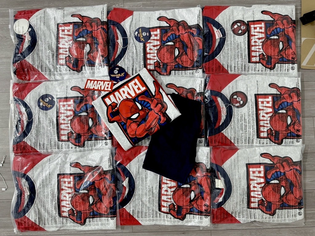 BỘ SIÊU NHÂN NHỆN MARVAL DÀI TAY ĐỎ PHỐI GHI CHO BÉ TRAI(XẢ 50k)
