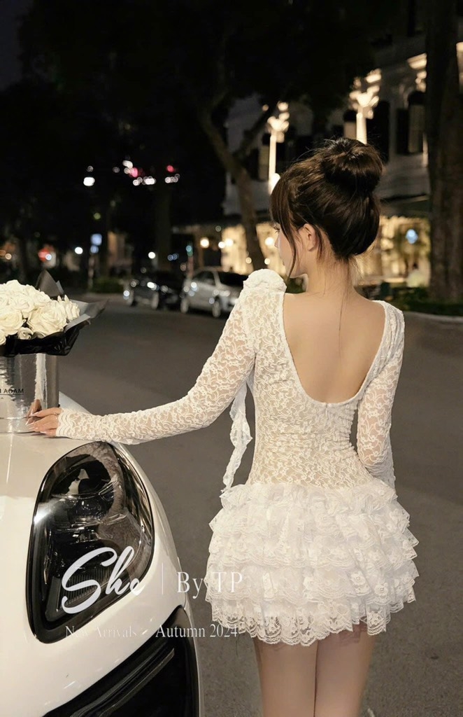 VÁY REN ĐÍNH HOA BÈO KÈM QUẦN SẴN