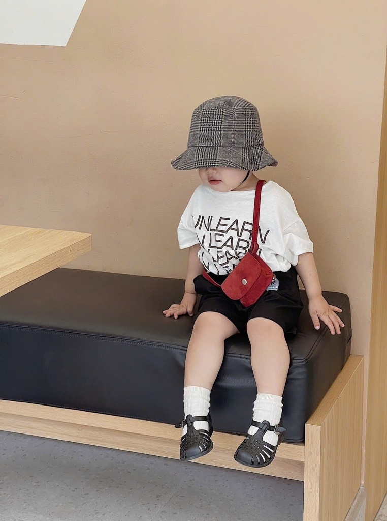 SET 3 QUẦN ĐÙI KAKI THÊU GẤU ĐEN TRẮNG NÂU BÉ TRAI SẴN(XẢ 89k)