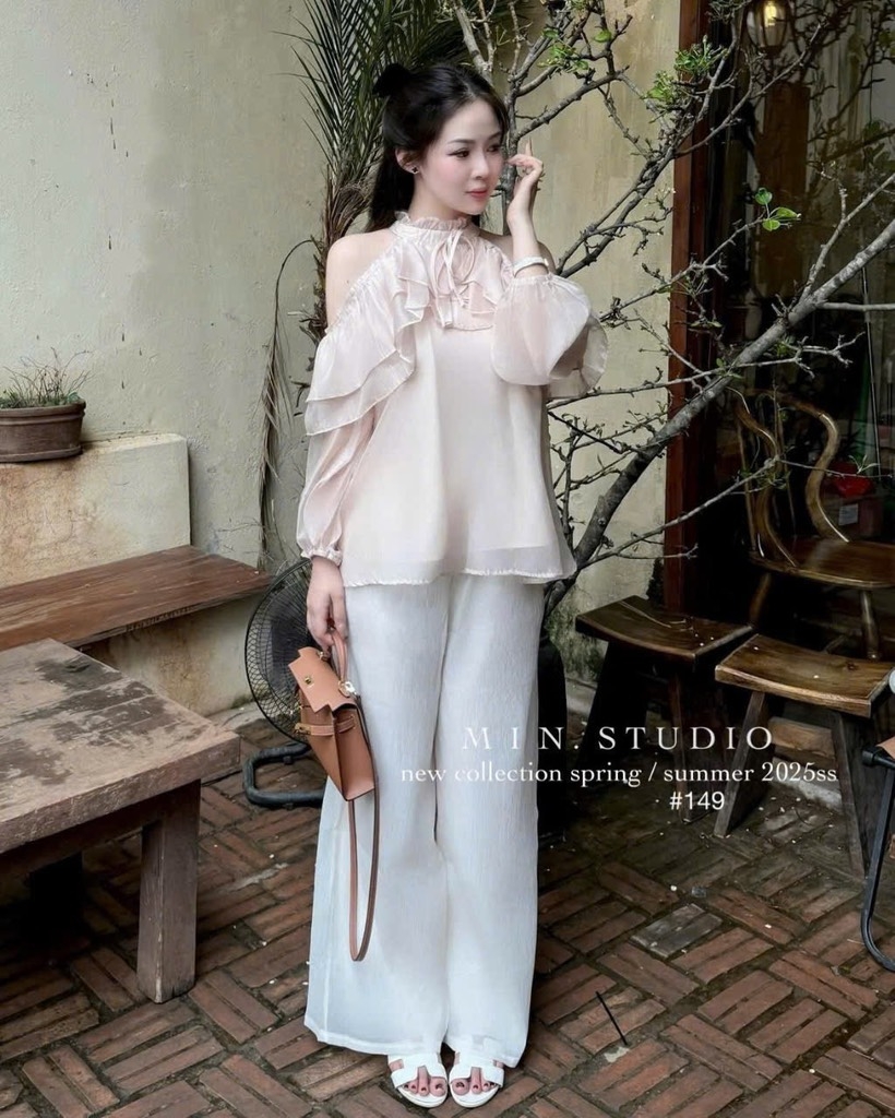 SET ÁO TƠ TRỄ VAI QUẦN SUÔNG TRẮNG NỮ