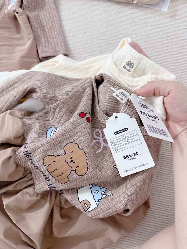 VÁY HOẠ TIẾT CHO BÉ SẴN