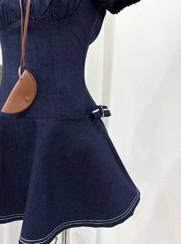 VÁY JEAN DENIM DÁNG XOÈ ĐÍNH 2 NƠ