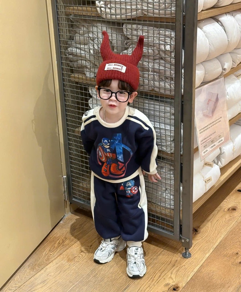 SET BỘ DÀI NỈ SIÊU NHÂN MARVAL 2 MÀU PHỐI BÉ TRAI