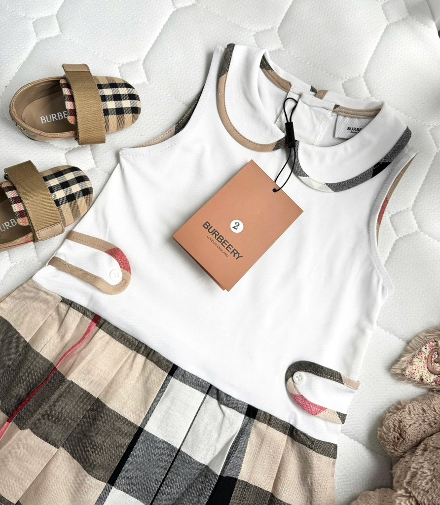 VÁY BARBIE POLO BÉ GÁI SẴN (xả 55k)