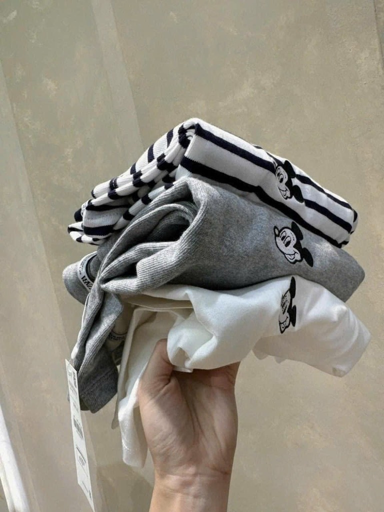 SET 3 ÁO ZIP DÀI TAY THÊU MICKEY NỮ THU ĐÔNG SẴN