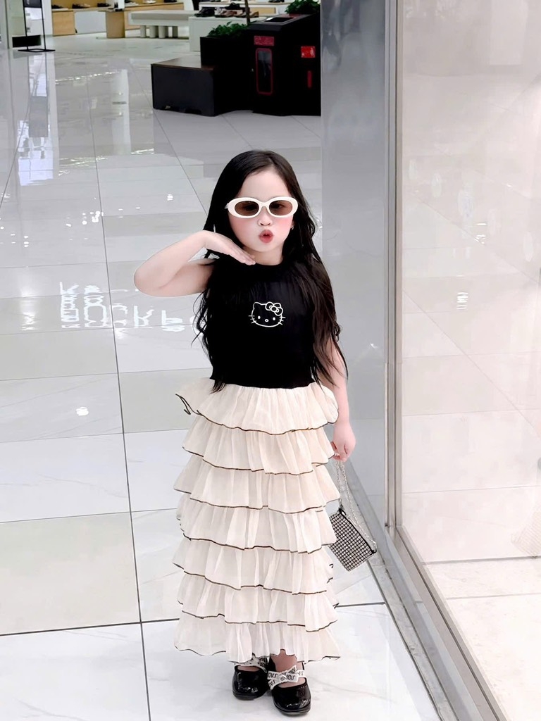 SET VÁY TẦNG BÉ GÁI