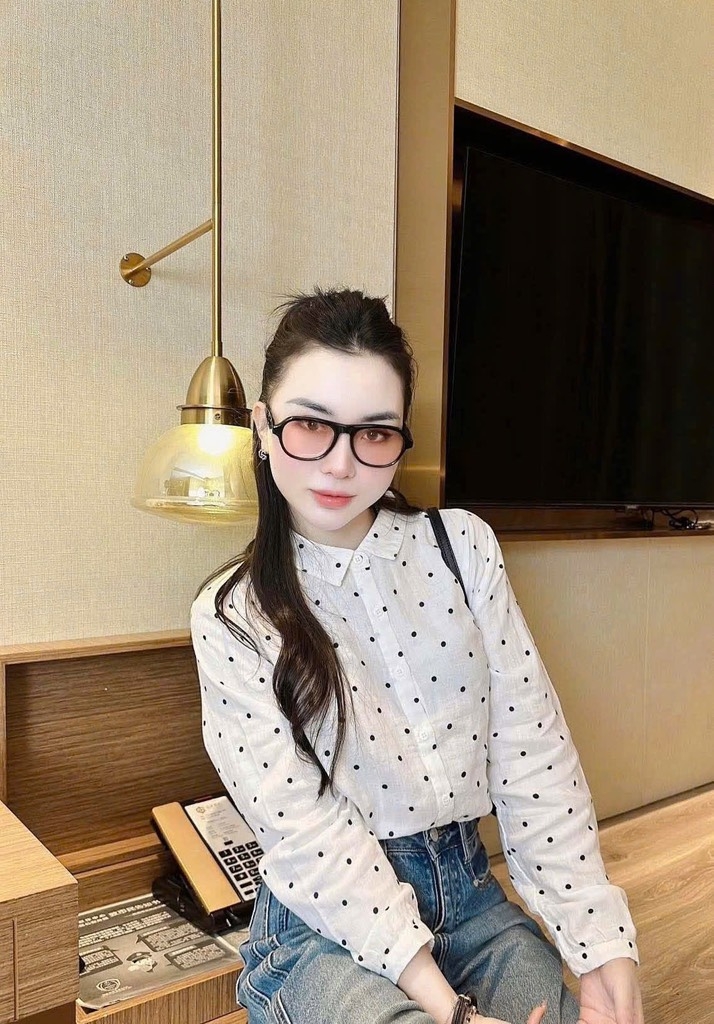 ÁO SƠ MI GU CHẤM BI DÀI TAY NỮ