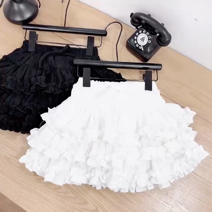 SET 2 CHÂN VÁY ĐEN + TRẮNG TẦNG XOÈ BÉ GÁI