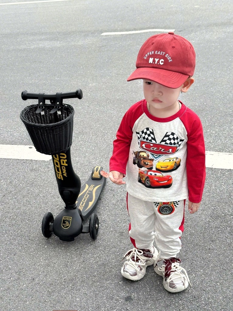 SET 2 BỘ DÀI Ô TÔ ĐỎ GHI XINH XỈU BÉ TRAI(XẢ 99k)