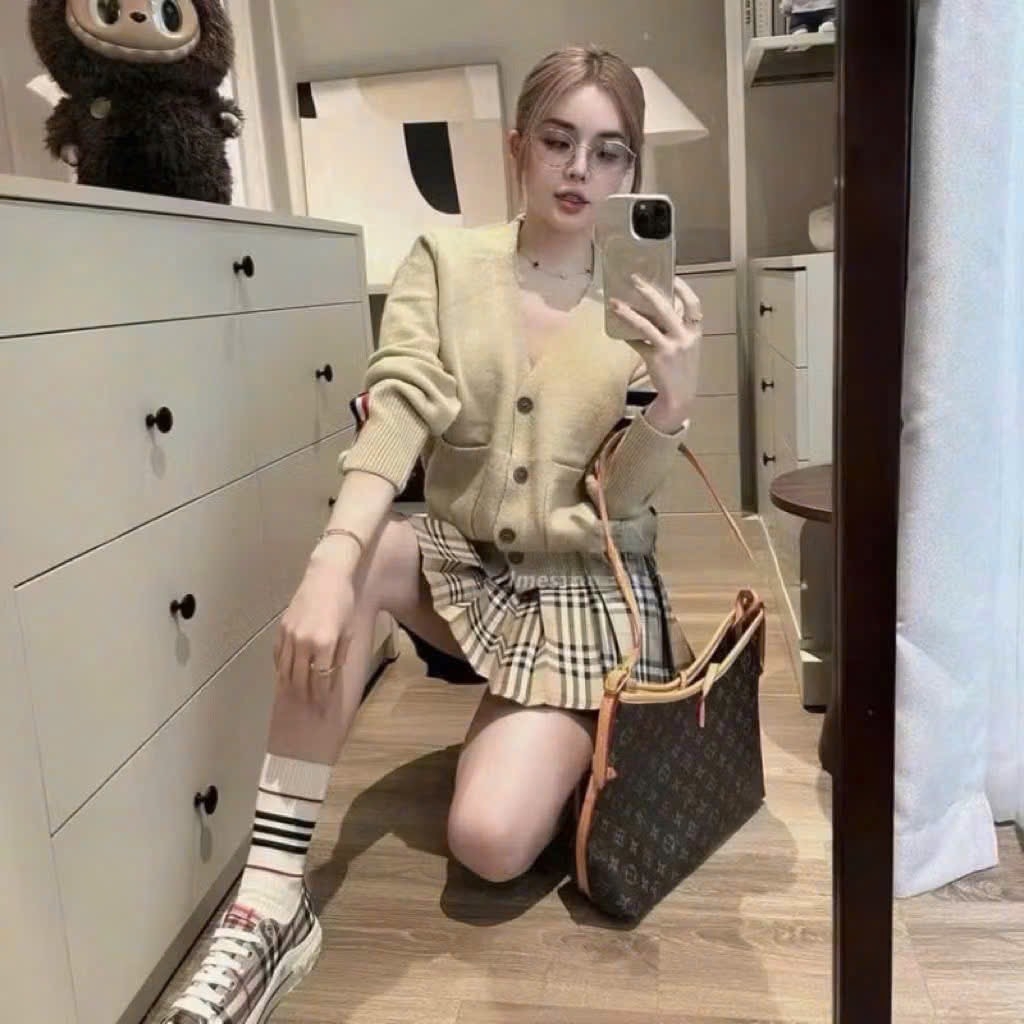 ÁO LEN CARDIGAN TAY SỌC MÀU BE NỮ THU ĐÔNG