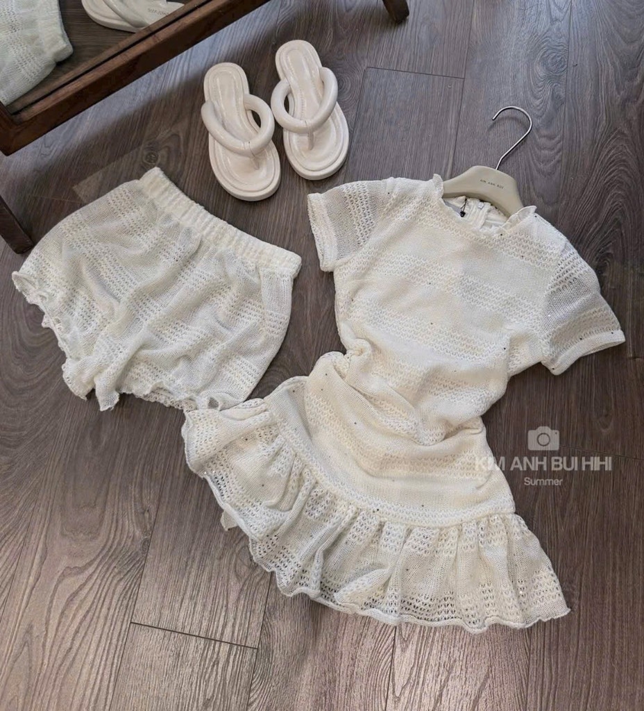 SET VÁY ĐUÔI BÈO CỘC TAY NỮ