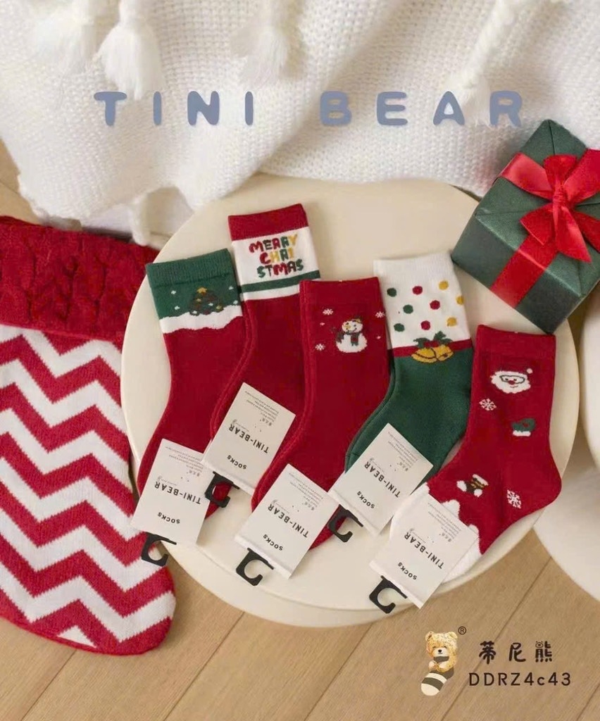 ĐỒ LÓT - SET 10 ĐÔI TẤT NOEL MERRY CHRISTMAS BÉ TRAI BÉ GÁI