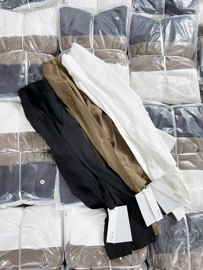 SET 3 ÁO ZIP LÔNG GIỮ NHIỆT ĐEN TRẮNG BE NỮ THU ĐÔNG SẴN