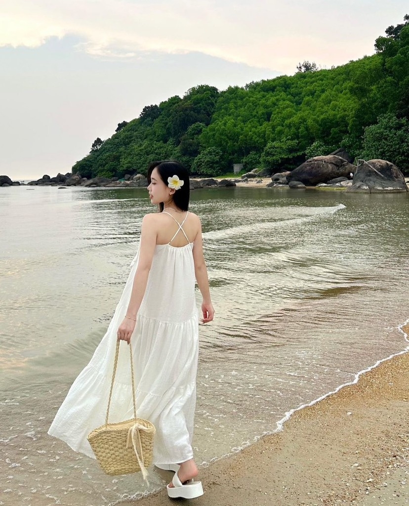 MAXI TẰM 2 MÀU 2 LỚP(xả 105k)