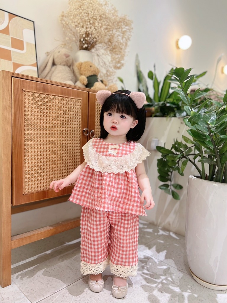 SET KẺ PHỐI REN ĐÍNH NƠ BÉ GÁI