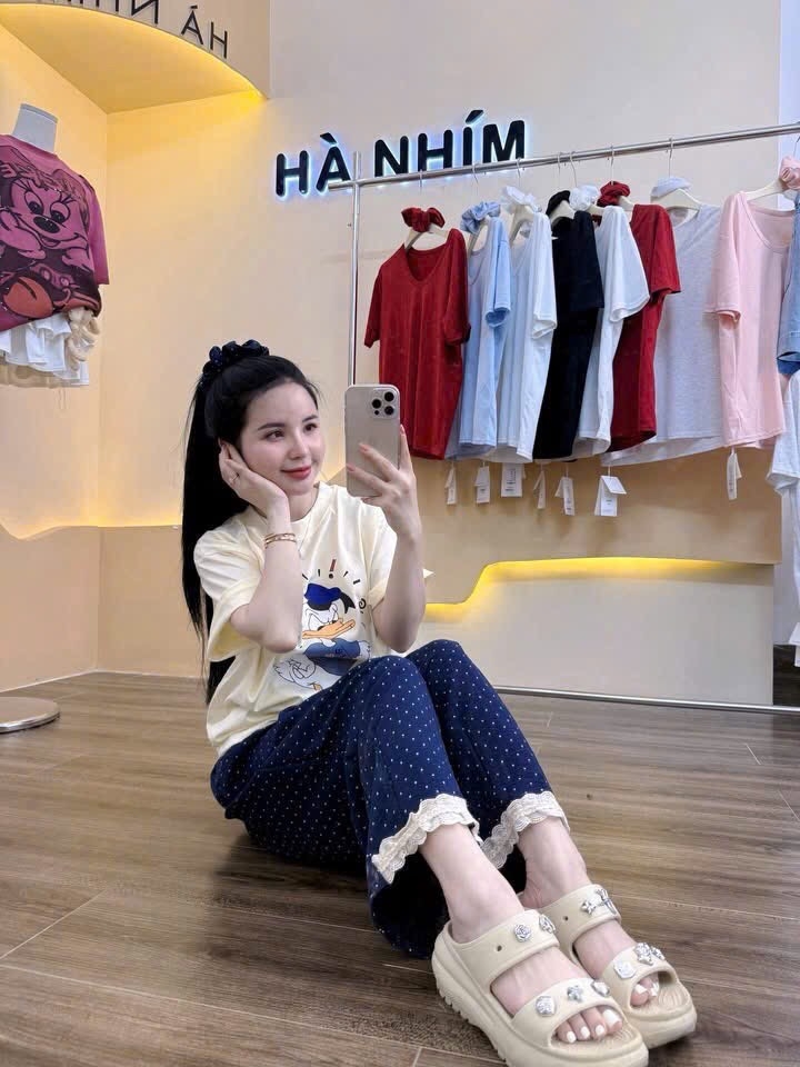 SET VỊT ÁO COTTON KÈM QUẦN CHẤM BI NỮ(XẢ 105k)