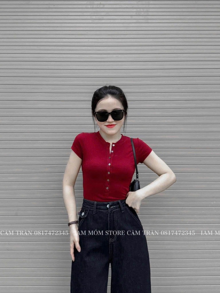 SET QUẦN JEAN NỮ SUÔNG MIX ÁO ĐỎ CÚC NGỰC