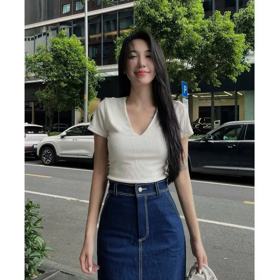 ÁO ZIP CỔ TIM CỘC TAY NỮ(XẢ 40k)