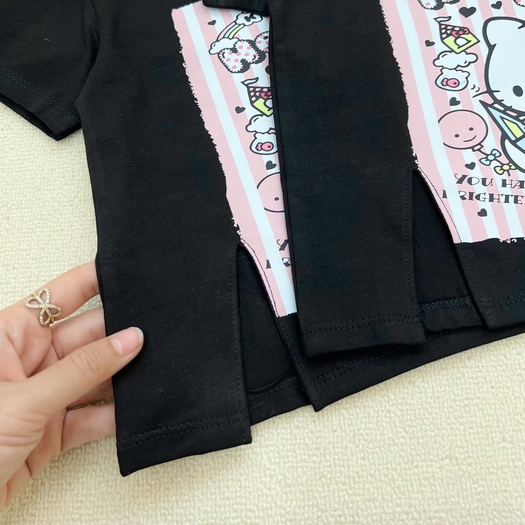 SET BỘ COTTON HELLO KITTY ĐEN MIX QUẦN LEGGING KẺ CHO BÉ GÁI