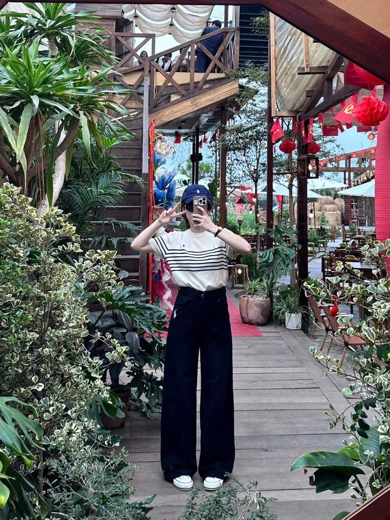 ÁO KẺ THÊU NGỰA SIU SIU HOT NỮ