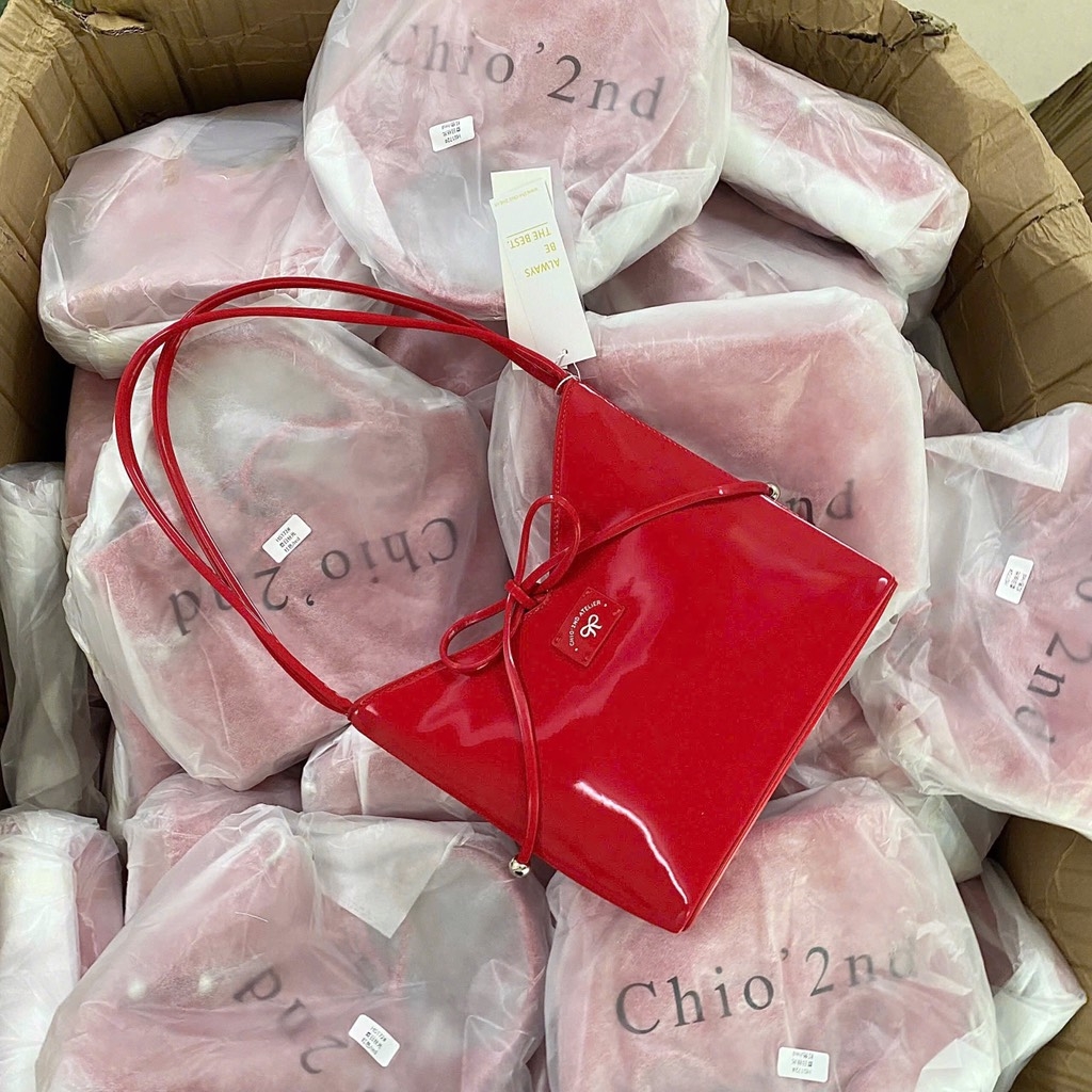 TÚI XÁCH - TÚI CHIO’2ND DÁNG CAO ĐỎ NƠ