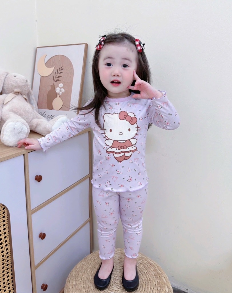 SET 3 BỘ DÀI KITTY TĂM KẺ HỒNG TÍM BÉ GÁI