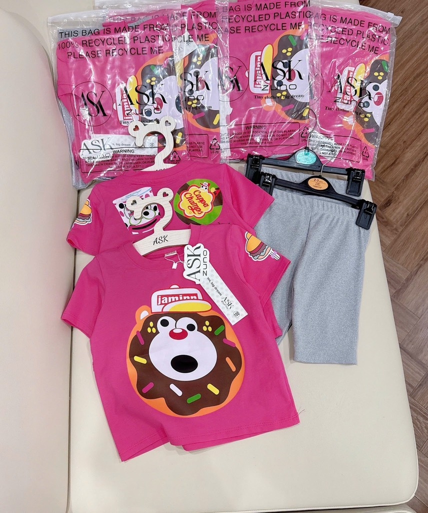 SET DONOUTS QUẦN XÁM BÉ GÁI