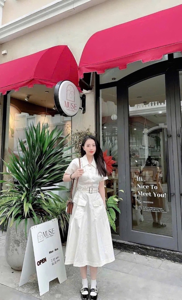 VÁY KAKI DÁNG DÀI – ĐAI EO, HAI TÚI CHẤT LỪ NỮ SẴN (XẢ 125k)