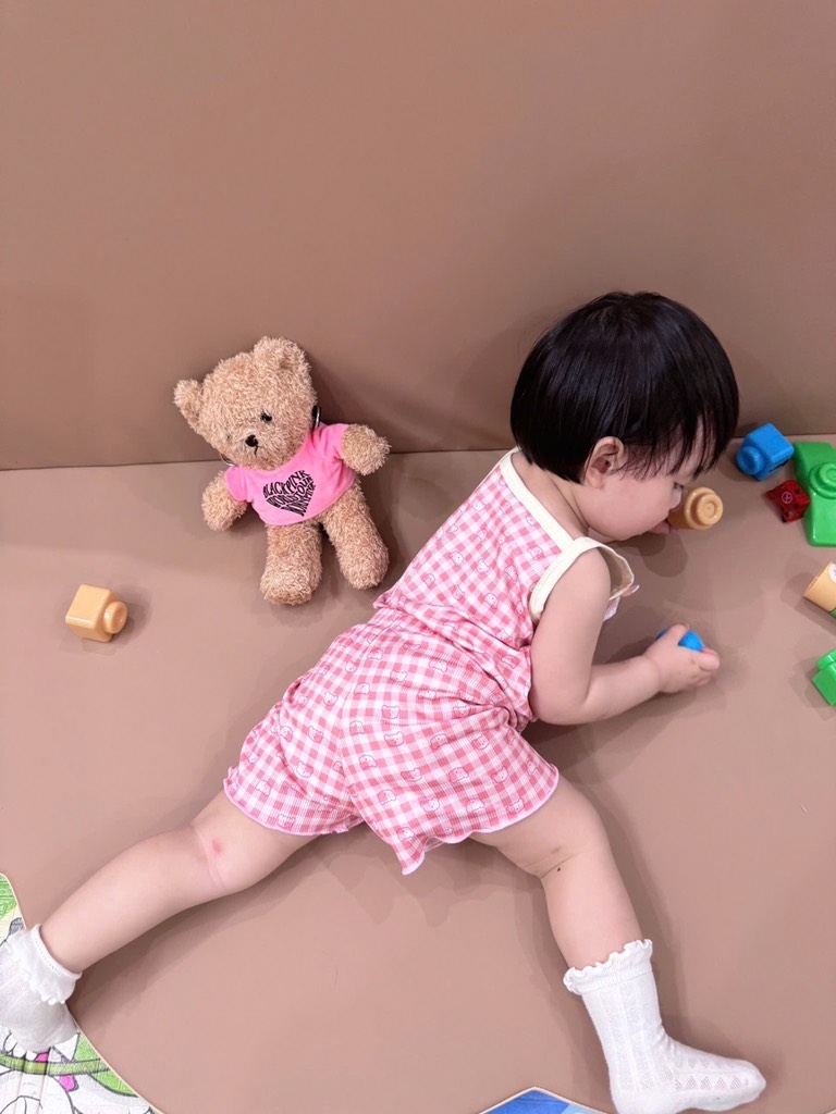 SET 3 BỘ ÁO 2 DÂY HELLO KITTY TÍM KẺ HỒNG BE BÉ GÁI SẴN(XẢ 85k)
