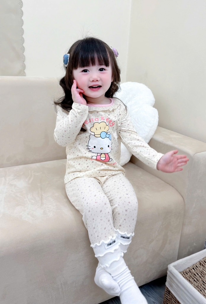 SET 2 BỘ DÀI MÈO HELLO KITTY TONE BE BÉ GÁI SẴN (SALE 99k)