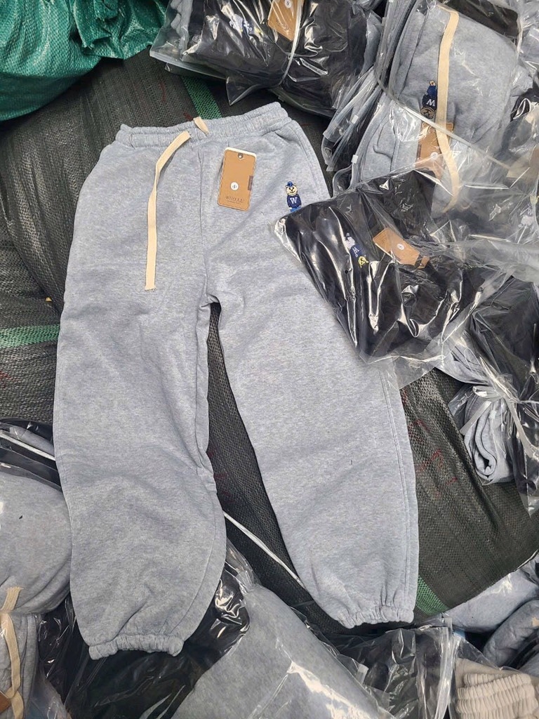 SET 2 QUẦN NỈ NỮ JOGGER THÊU GẤU WHO THU ĐÔNG SẴN