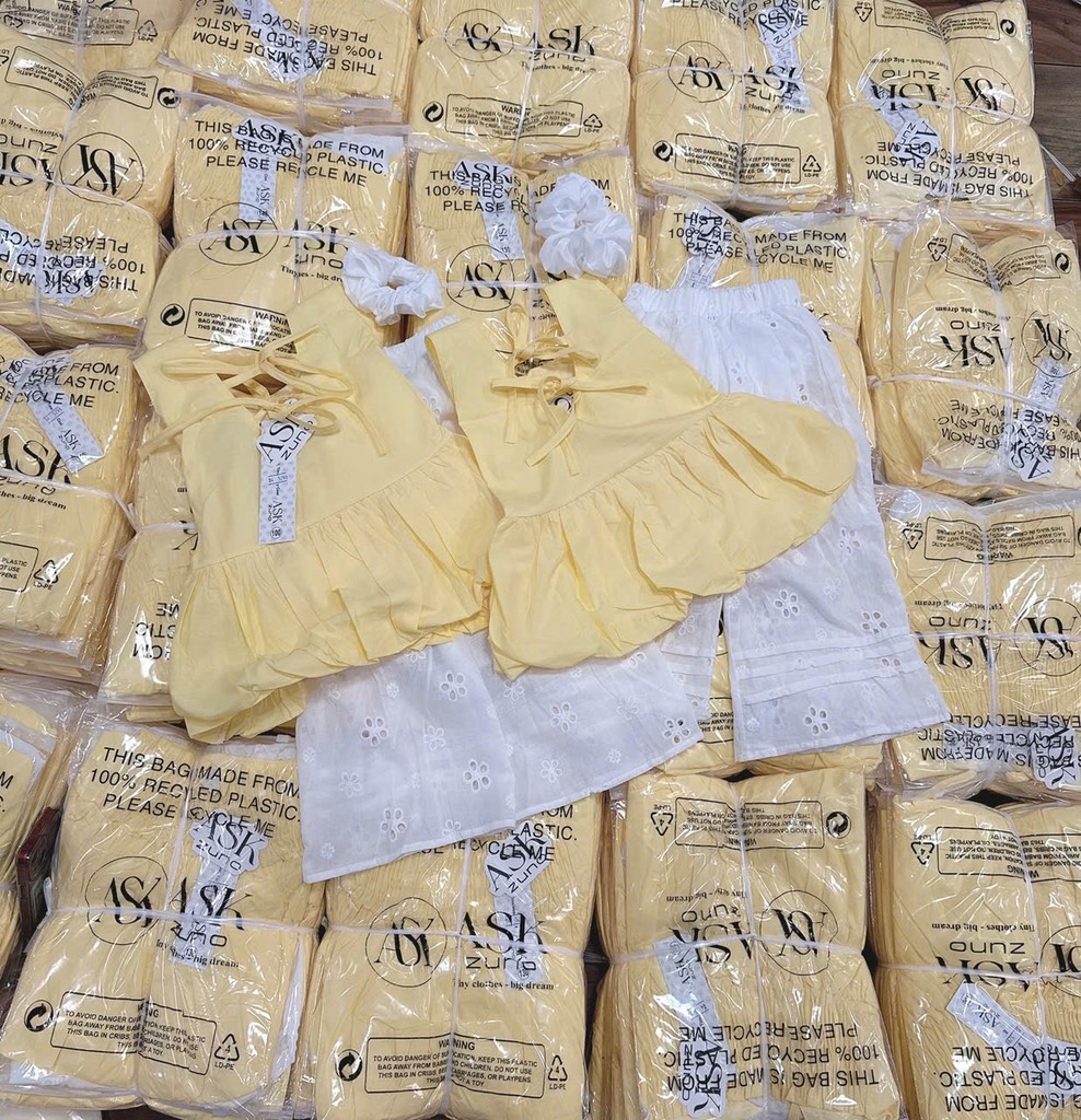 SET ÁO BÍ MIX QUẦN THÊU BOI KÈM DÂY BUỘC TÓC BÉ GÁI SẴN