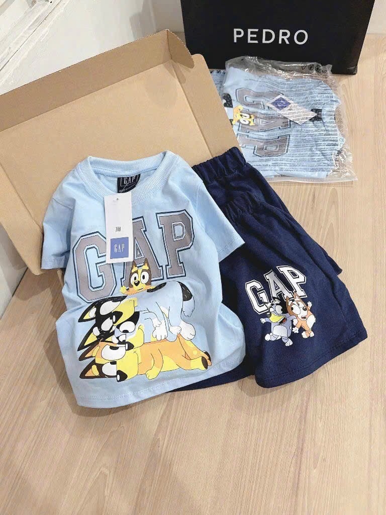 BỘ CHÓ CỨU HỘ G.A.P XANH TRỜI QUẦN SHORT XANH THAN CHO BÉ TRAI SẴN