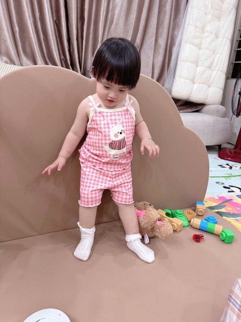 SET 3 BỘ ÁO 2 DÂY HELLO KITTY TÍM KẺ HỒNG BE BÉ GÁI SẴN(XẢ 85k)