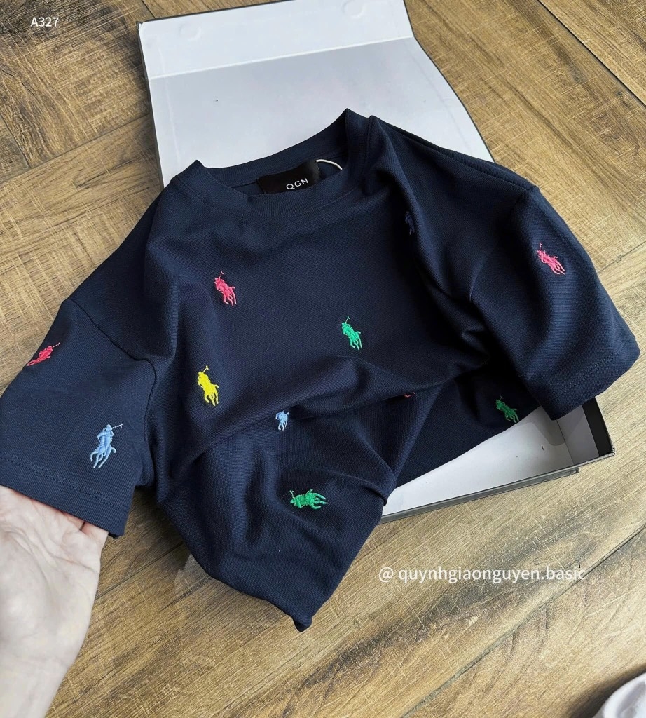 ÁO PHÔNG THÊU TRÀN NGỰA POLO 2M THAN TRẮNG NEW CHO NỮ