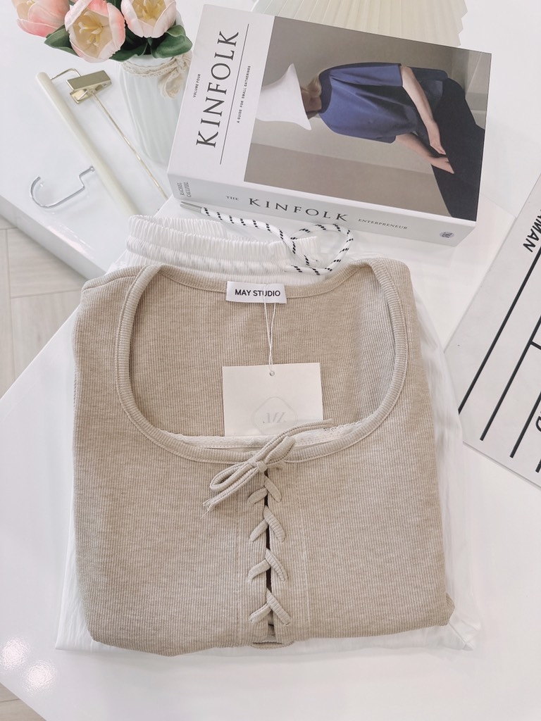 SET LEN HÀN MỎNG ÁO PHỐI MIX DÂY CÁCH ĐIỆU KÈM QUẦN NỮ