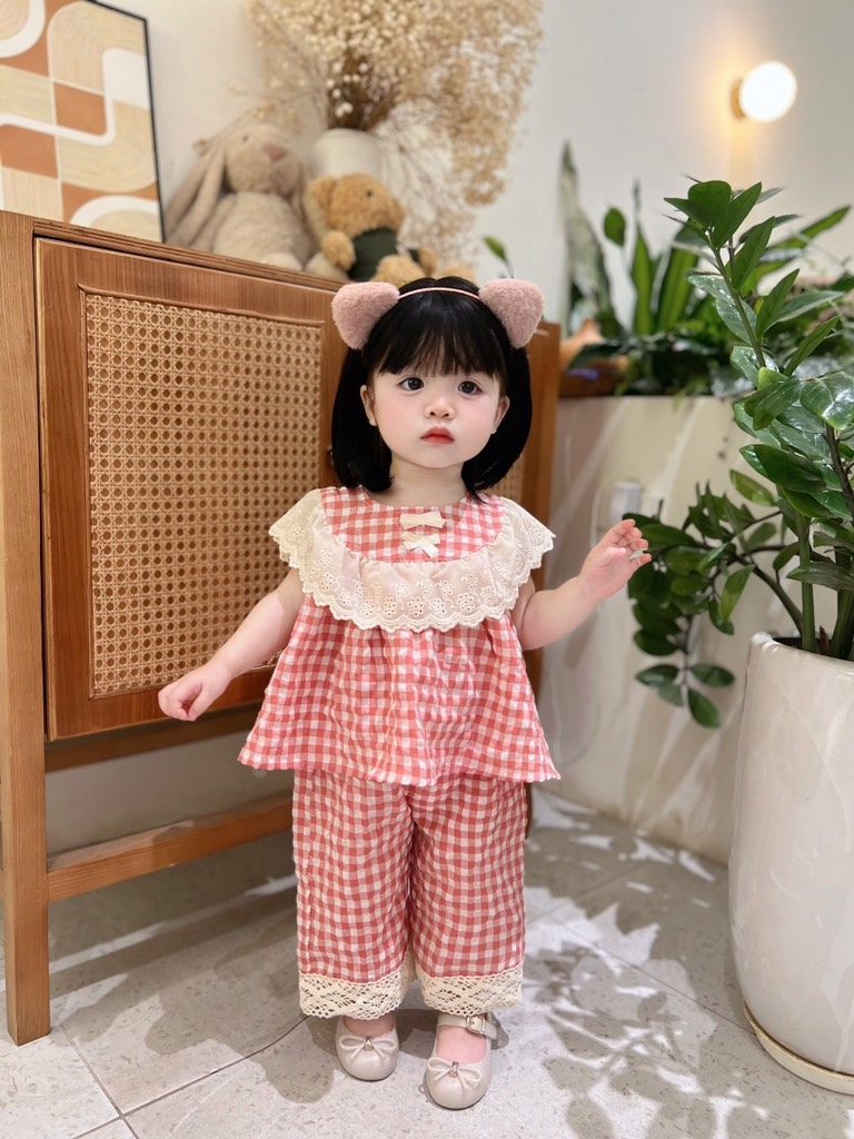 SET KẺ PHỐI REN ĐÍNH NƠ BÉ GÁI
