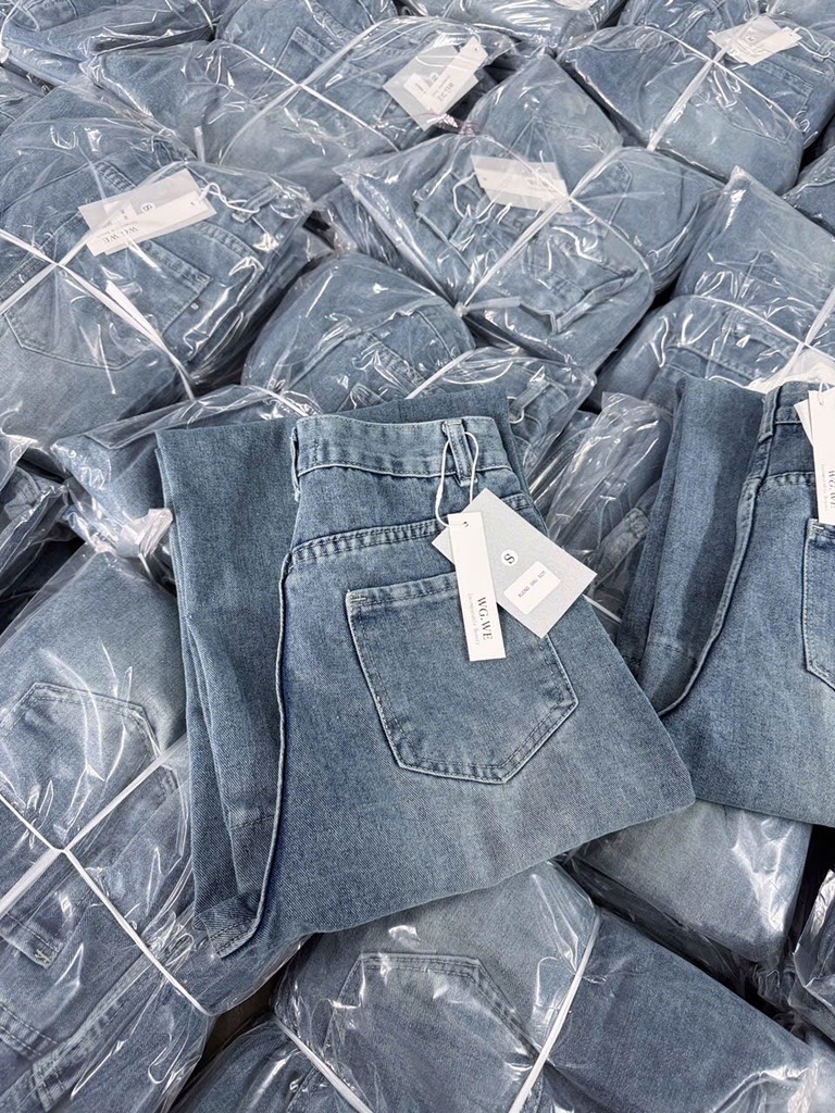 QUẦN JEAN SUÔNG GẤU TO NỮ SẴN