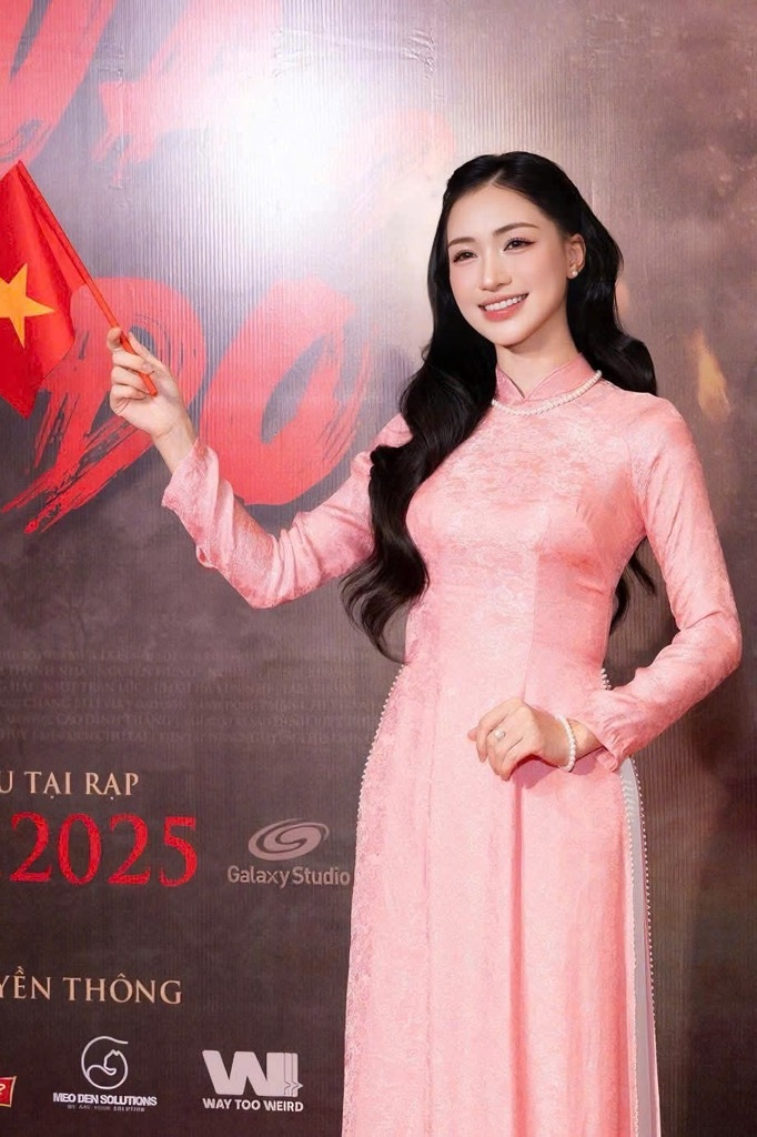 SET ÁO DÀI TƠ HỒNG NỮ