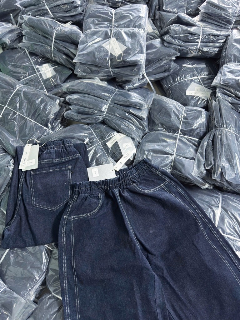 QUẦN BÒ NỮ CHUN BAGGY SẴN