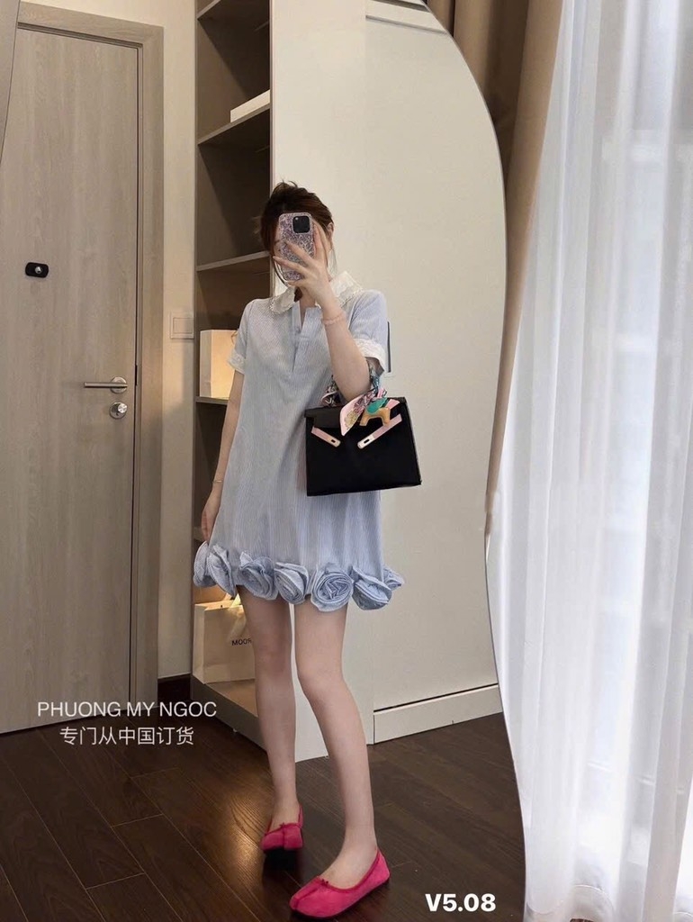 VÁY XANH KẺ CỔ SEN BÈO ĐÍNH HOA NỮ SẴN(Xả 135k)