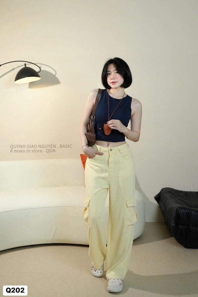 QUẦN BÒ NỮ SUÔNG MÀU KEM TÚI HỘP
