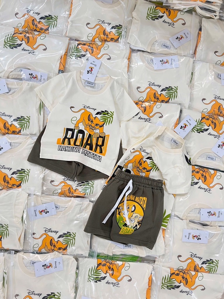 SÉT SƯ TỬ ROAR COVER DISNEY MIX QUẦN SHORT RÊU BÉ TRAI