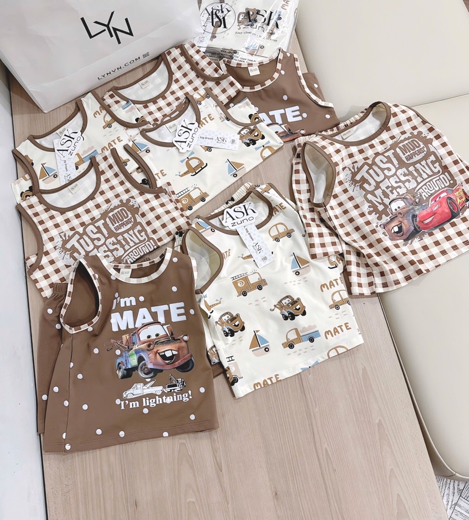SET BỘ BA LỖ Ô TÔ TONE NÂU BÉ TRAI