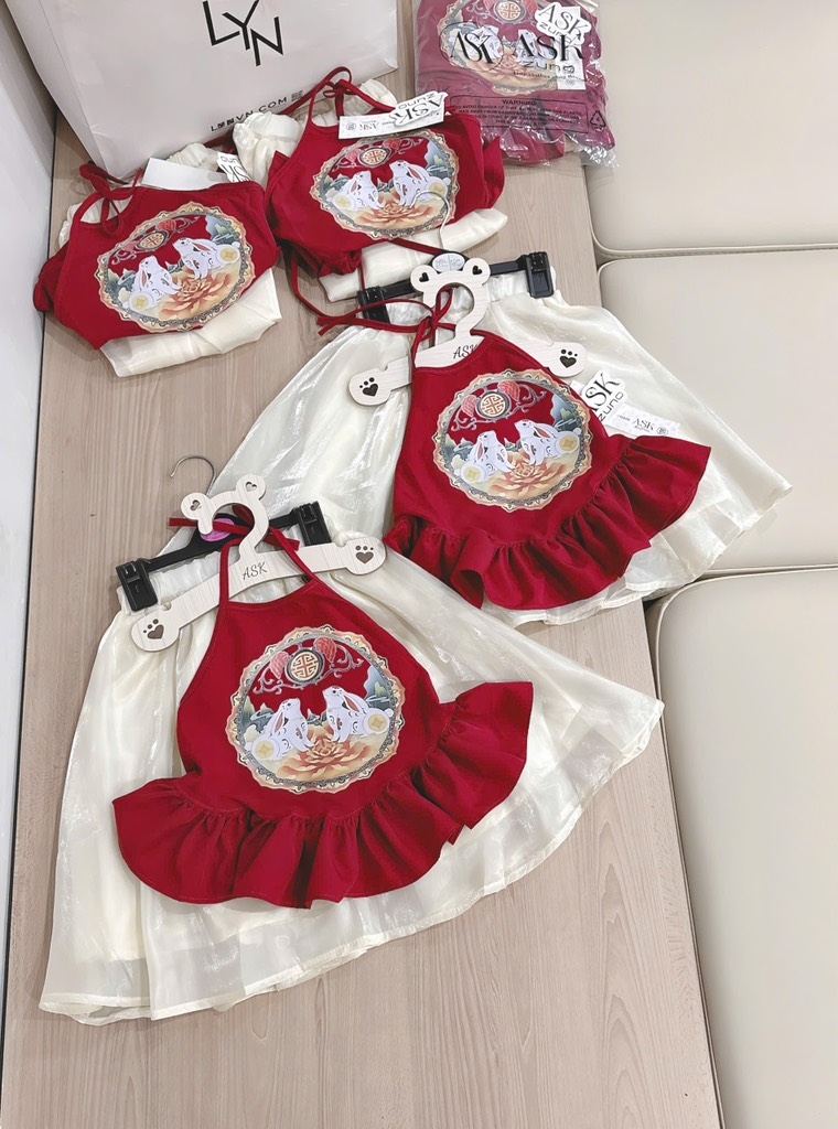 SET YẾM LỤA CHÂN VÁY GẤM BÉ GÁI