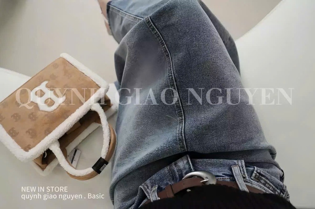 CHÂN VÁY JEAN NỮ WHOAU XẺ SAU DÁNG DÀI SẴN(SALE 149k)