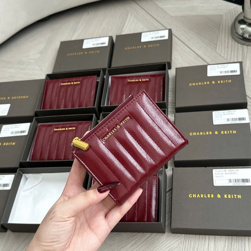 PHỤ KIỆN - VÍ CHARLES & KEITH NỮ ĐỎ