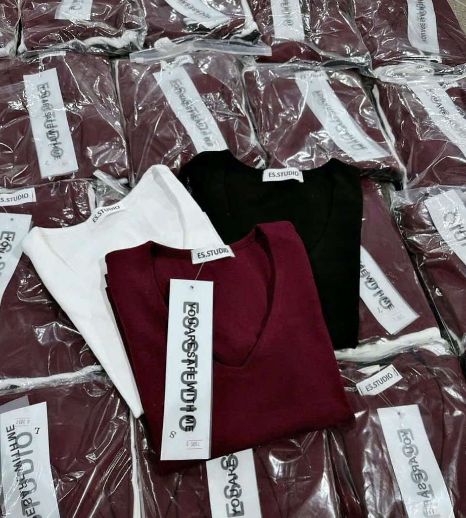 SET 3 ÁO ZIP CỔ TIM ĐEN TRẮNG ĐỎ NỮ