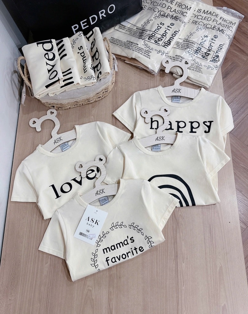 SET 4 ÁO PHÔNG CỘC TAY LOVED HAPPY MÀU BE BÉ TRAI BÉ GÁI SẴN (SALE 89k )